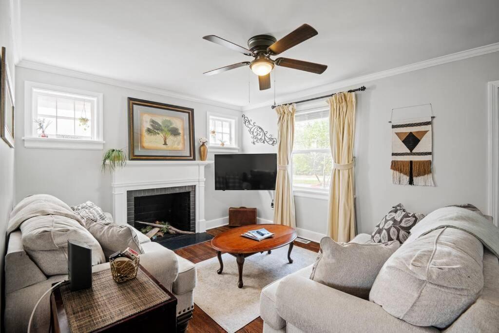 Private House + Yard Central Location To All Rva Richmond Esterno foto