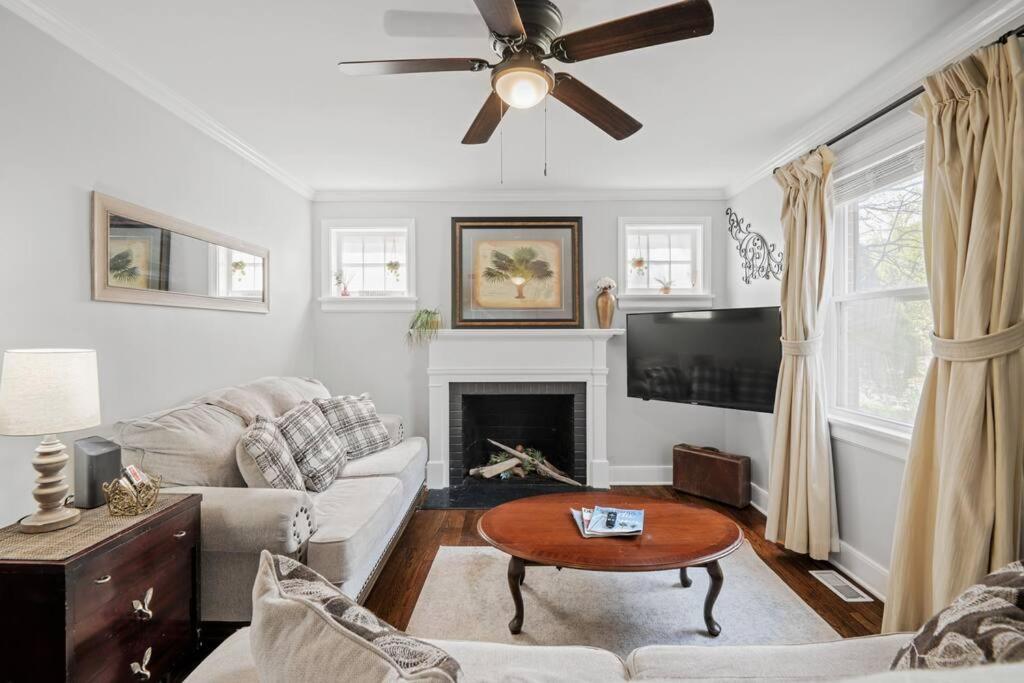Private House + Yard Central Location To All Rva Richmond Esterno foto