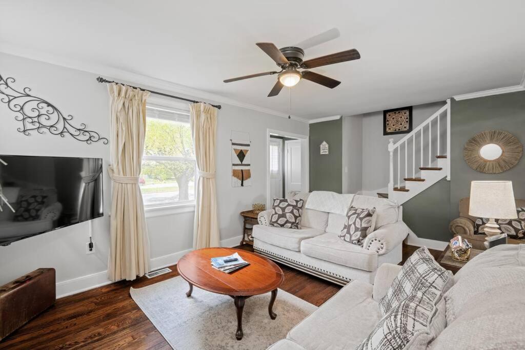 Private House + Yard Central Location To All Rva Richmond Esterno foto