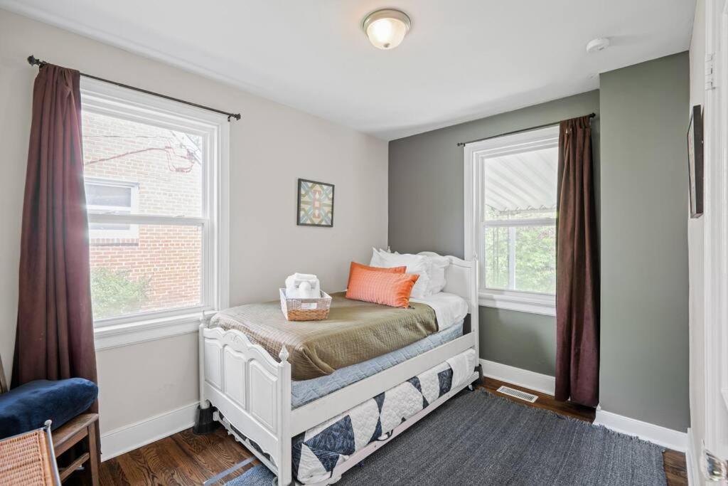 Private House + Yard Central Location To All Rva Richmond Esterno foto